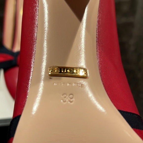 BRAND NEW GUCCI Sylvie Web Accent Leather Pumps size 39 - Picture 7 of 10